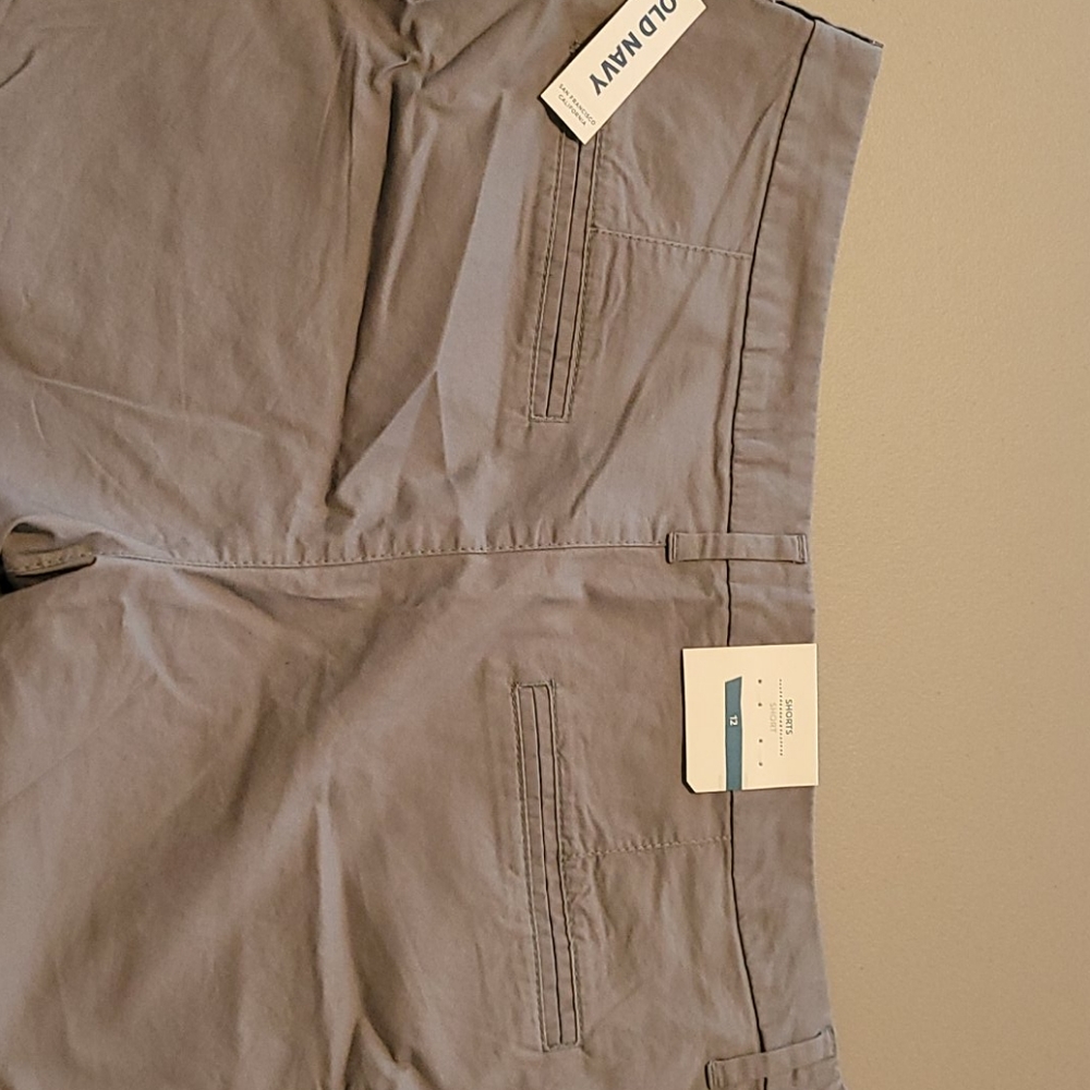 Shorts - Picture 4 of 4